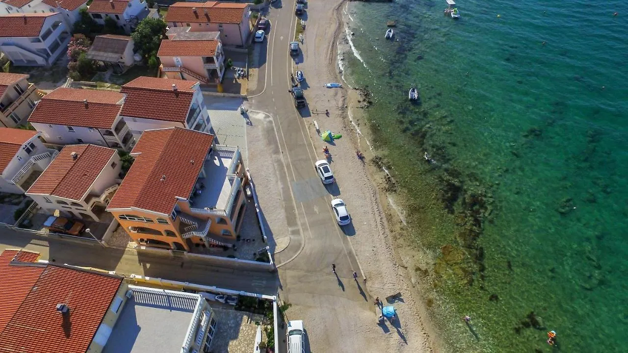 Apartmani Por Vir Διαμέρισμα